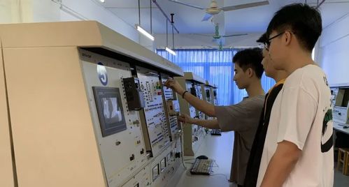 智能之星，點燃未來 廣州華立科技職業學院電力與智能制造學院攜手?？藗愃闺姎夤灿⒉? />
</a>
<span><a href=
